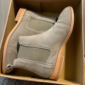 Chelsea Suede Boots